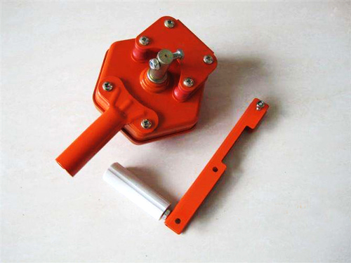 <strong>手動(dòng)大棚卷膜器</strong>